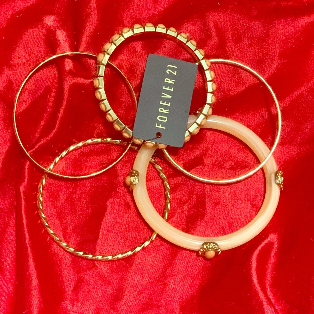 NWT Forever 21 Bracelet Stack